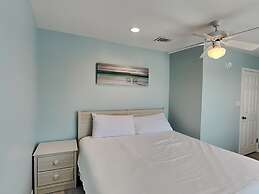 Dominica at Port-o-call