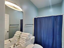 Dominica at Port-o-call