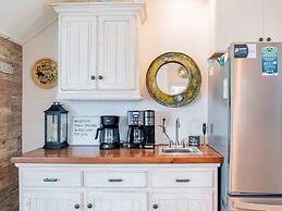 The Key Lime Cottage