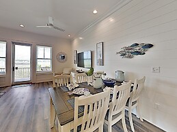 West Side Cottages #N - Robin's Nest