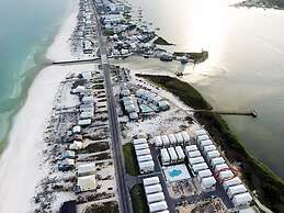 West Side Cottages #N - Robin's Nest