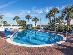 Pinnacle Port by SVR