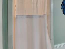 Pinnacle Port by SVR