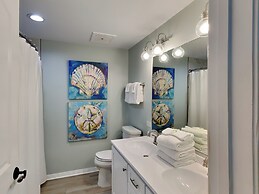 Caribbean Resort #1102