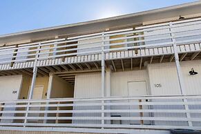 Canal Place II #105 - Waters Cove