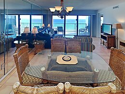 Emerald Towers by Southern Vacation Rentals