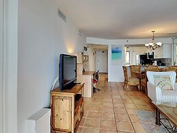 Emerald Towers by Southern Vacation Rentals