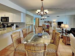 Emerald Towers by Southern Vacation Rentals