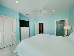 Mural Manor on Ponce