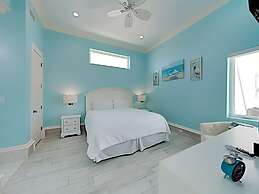 Mural Manor on Ponce