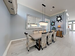 Mural Manor on Ponce