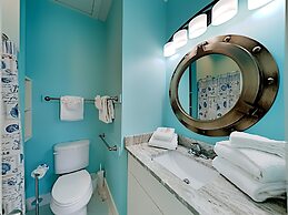 Mural Manor on Ponce