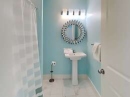 Mural Manor on Ponce