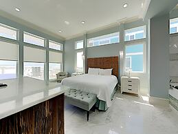 Mural Manor on Ponce