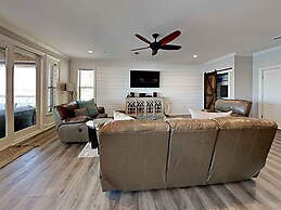 Driftwood Dreams OBA