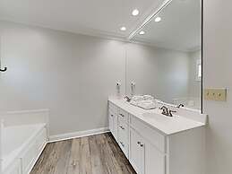 Southern Secret West