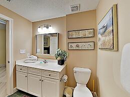 Phoenix on the Bay #1410