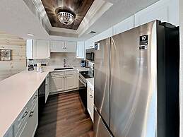 Destin Beach Club #211 - Good Times & Tan Lines