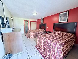 Royal Palms Motel & RV Park