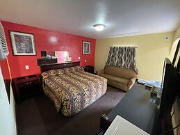 Royal Palms Motel & RV Park