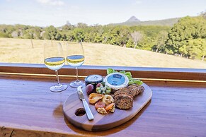 Seven Peaks Farm Stay