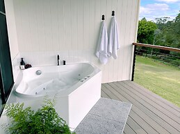 Seven Peaks Farm Stay