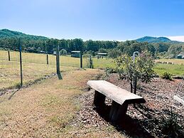 Seven Peaks Farm Stay