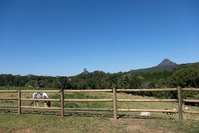 Seven Peaks Farm Stay