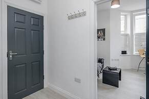 Bedford Park St Michaels1 by Homely Spaces 1BR Apt