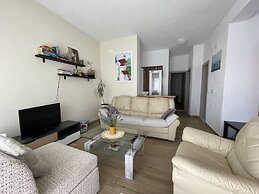 Kuca za Odmor u Kastelima s Pogledom na More