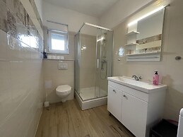 Kuca za Odmor u Kastelima s Pogledom na More