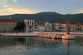 Kuca za Odmor u Kastelima s Pogledom na More