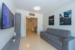 Rivoltella Apt With Pool 600m From Lake