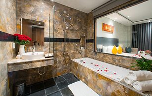 Phu Thang Grand Hotel