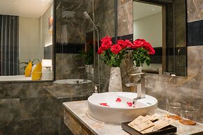 Phu Thang Grand Hotel