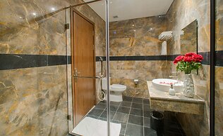 Phu Thang Grand Hotel