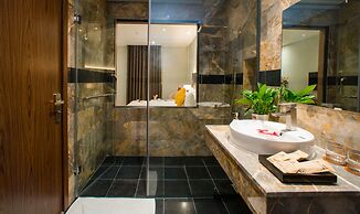 Phu Thang Grand Hotel