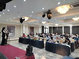 Phu Thang Grand Hotel