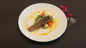 Phu Thang Grand Hotel