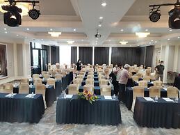 Phu Thang Grand Hotel