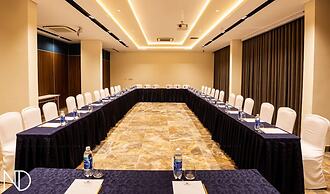 Phu Thang Grand Hotel