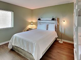 Aqua Villa by Southern Vacation Rentals