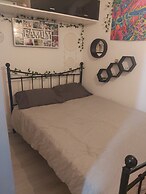 Charming 2-bed Apartment in Eastleigh