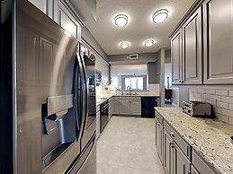 Beach Colony Resort West by SVR