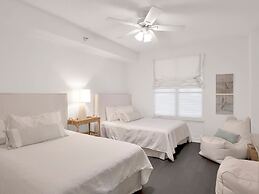 Beach Colony Towers by Southern Vacation Rentals