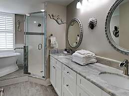 Beach Colony Towers by Southern Vacation Rentals