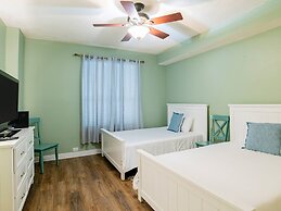 Beach Colony East by Southern Vacation Rentals
