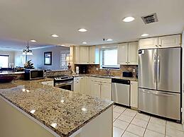 Breakers East by Southern Vacation Rentals