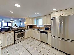 Breakers East by Southern Vacation Rentals