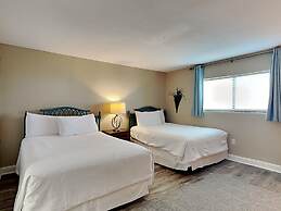 Breakers East by Southern Vacation Rentals